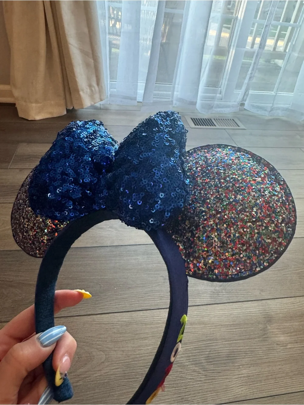 *Glitter & Sequin Disney Mouse Ears